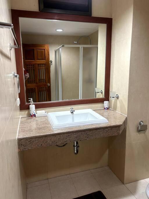Baan Klang Condo In Central HHQ Zewnętrze zdjęcie